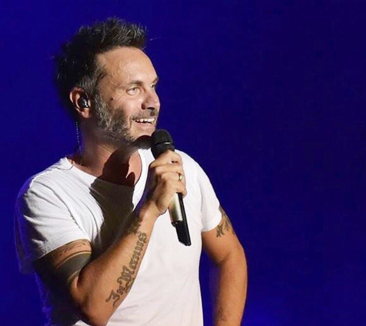 NekOfficial's tweet photo. Il tour... la mia vita. Stasera a Palermo, domani a Taormina!! #siciliabedda #uniciband #uniciintour #nonmifermomai 📷 Ph Paola Visone https://t.co/eugPjPGKKl