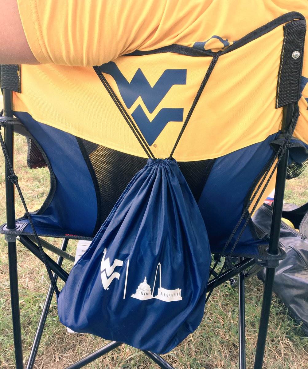 HZia2011's tweet photo. .@WVUCANSoftball doubleheader with VA Tech & UVA #WVUDC https://t.co/Wz3yEeoY4Y