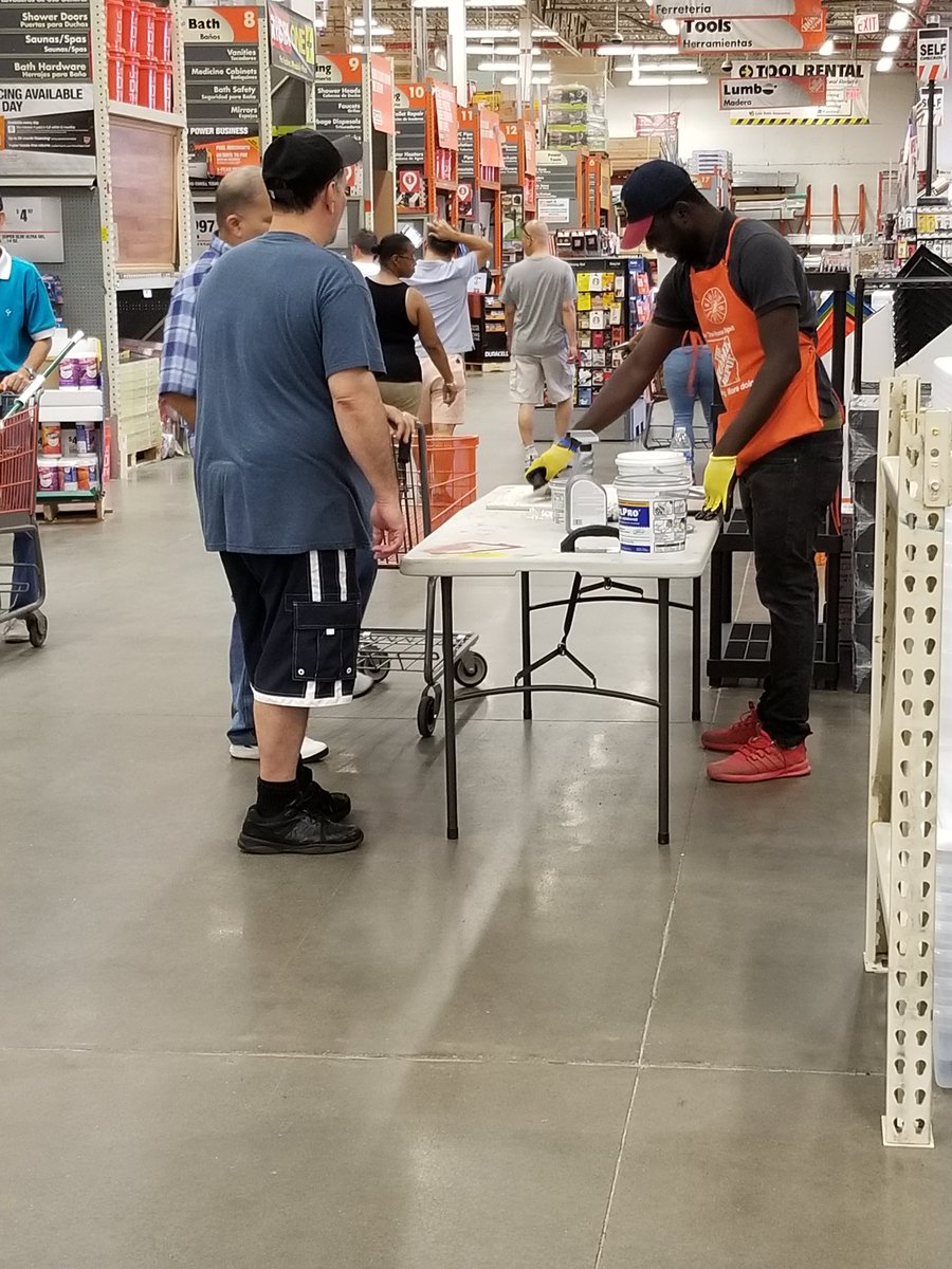 tweetyann52's tweet photo. Thank you to D23 assoc Ahmadu for conducting Tile clinic @claudio2278 @Shadon6150 @KelishaHD @ADDY730BOYZ @sophieny1 @DLapshan https://t.co/cXASCCqm8V