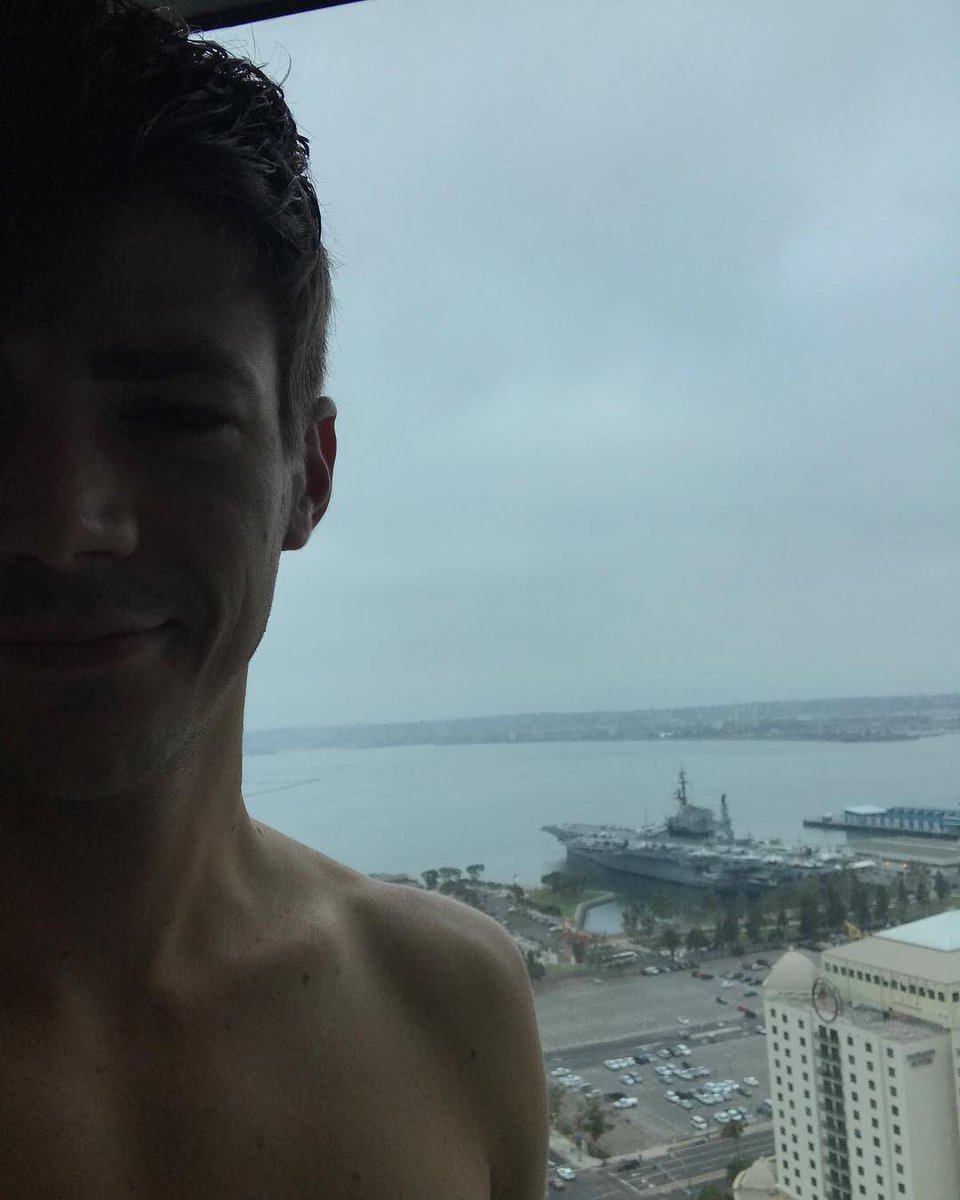 flashdaily_net's tweet photo. July 22: Grant Gustin's IG
"Good mrnin' San Diego. #WBSDCC" https://t.co/FMPGj8vRVl