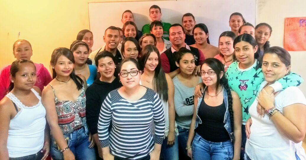 JUANFLOAIZA's tweet photo. Empresas de Amaga estan haciendo patria patrocinando a nuestros aprendices en tecnico en seguridad ocupacional SENA CFMA. https://t.co/tAPB8QSljU