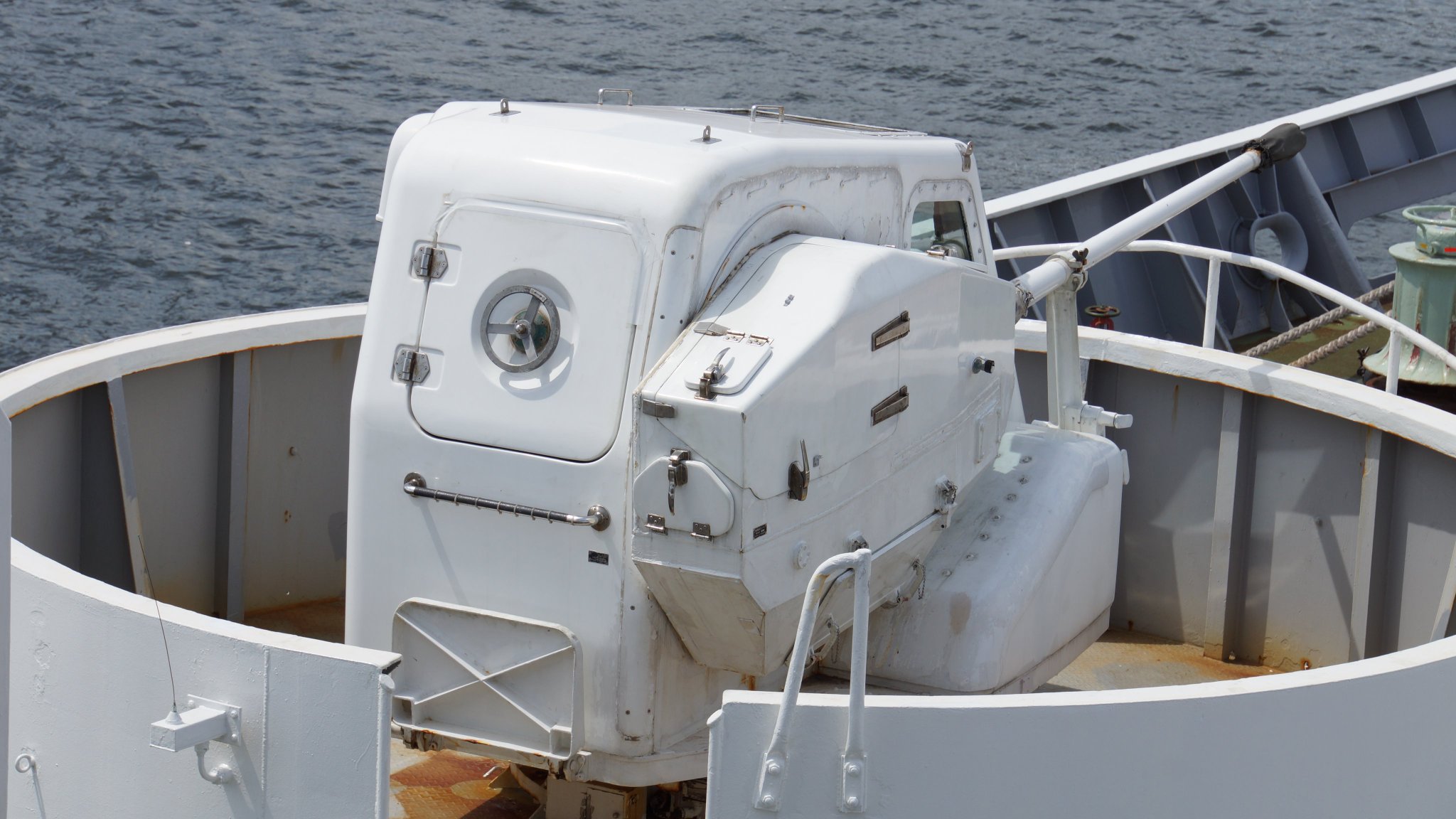 DFWP_g_UwAAe-4E.jpg:large