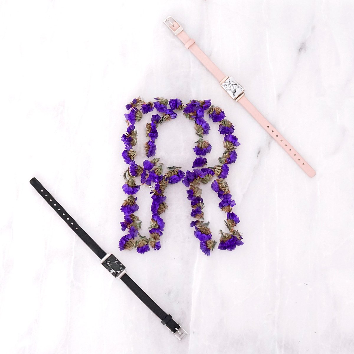 Interchangeable straps are here! Take our quiz and find out which strap fits your style! ring.ly/2ujexf1
Photo: Ardent Reverie