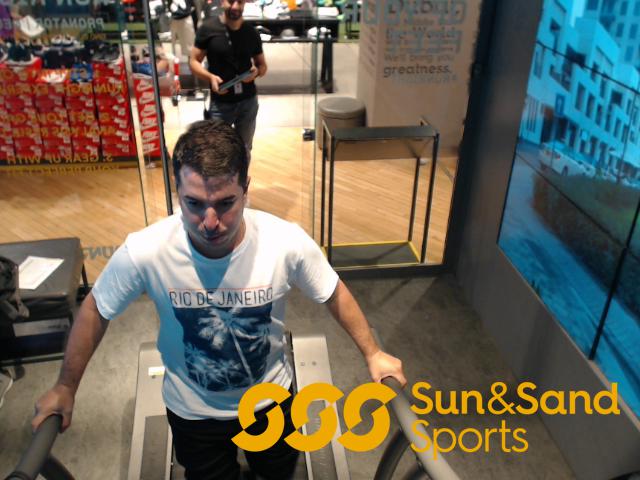 _SSSLive's tweet photo. Incredible! Ronaldo has just got 91% in the running zone, surely no one can beat this?! #SSSLive #ShowThemYou #Running https://t.co/5vFFJTxrC0