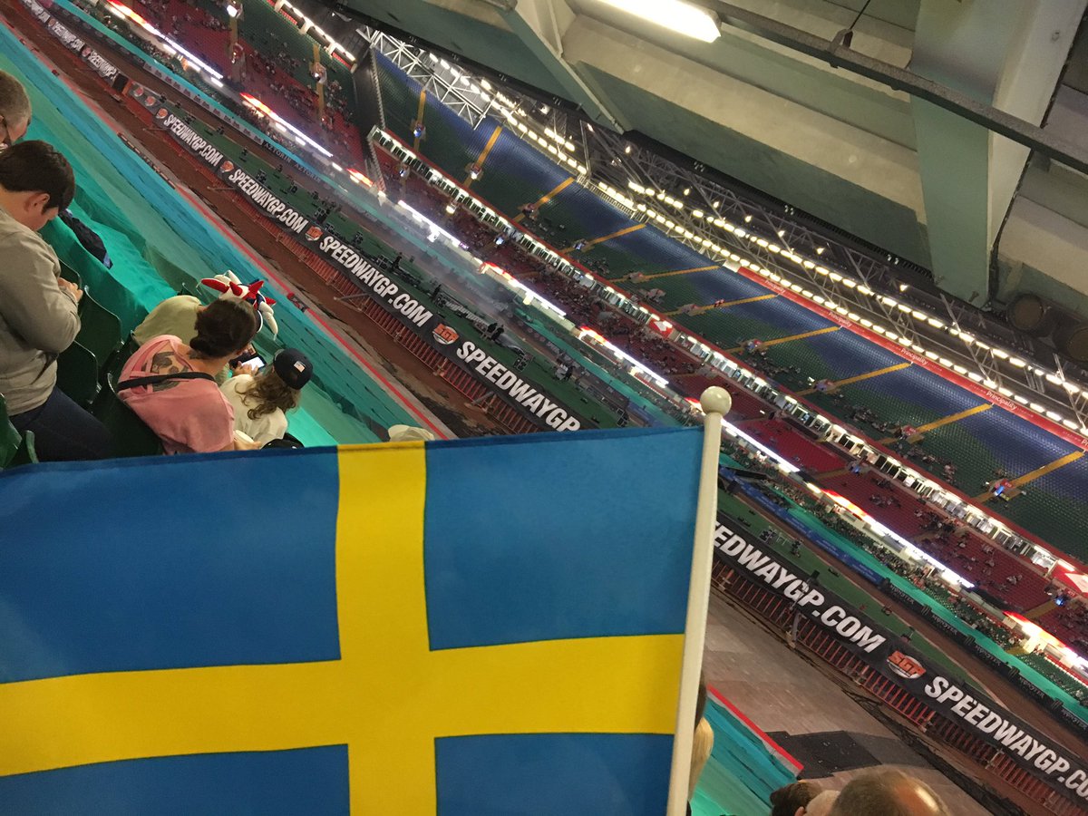MorganBex's tweet photo. Here @SpeedwayGP @principalitysta Cardiff supporting @ALindbck #goantongo #grandprix2017 #speedwaylife https://t.co/08ssSVVcJJ