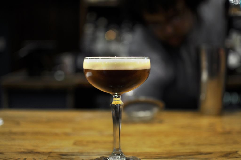 drouthydrinks's tweet photo. Mr Black takes espresso martinis to a whole new level. Have you tried this grown-up #coffee liqueur yet? https://t.co/hUENh5kGaO https://t.co/2LgeXjlIzi