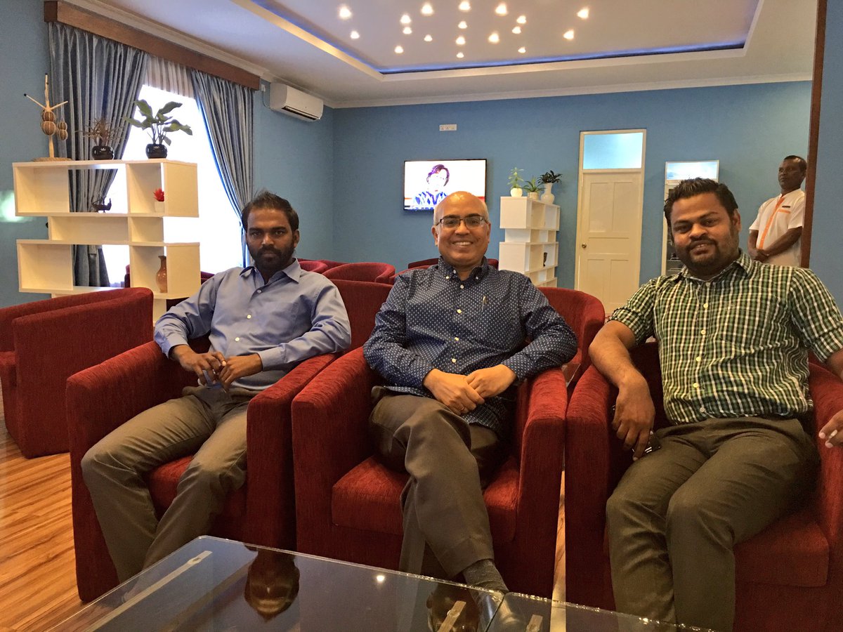 AkhileshIFS's tweet photo. Varah Bodah Shukriya to the President &amp; Councillors of #Laamu  Gan Island Council for their kind hospitality at beautiful #Kadhdhoo airport. https://t.co/8hHuDmEeWX