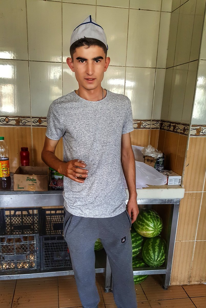 Vatan borcu askerlik nerde nasıl fark etmez gönüller birr olsun yeterki 🇹🇷