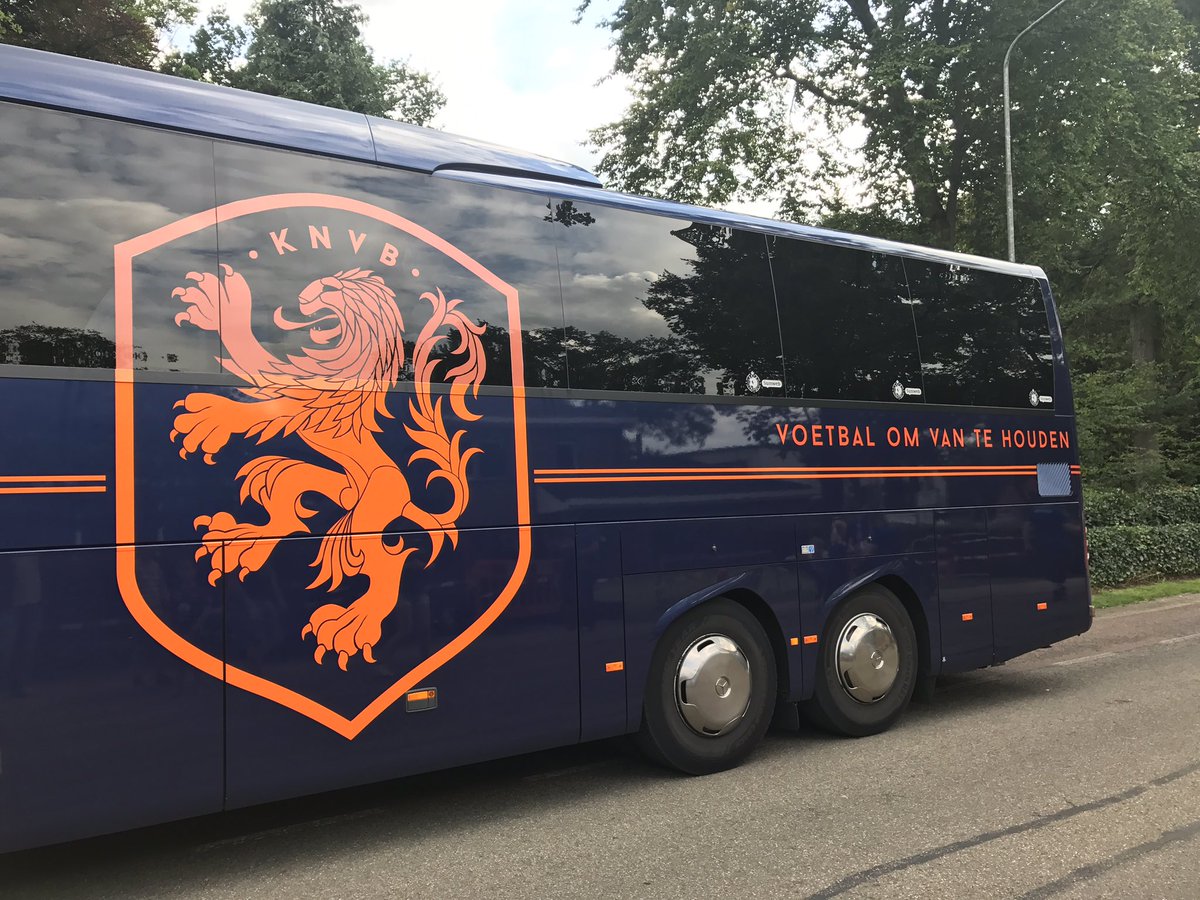 Supporting the ladies.