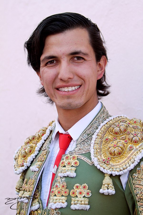 🇲🇽"Las piedritas en el camino recorrido me han dado paciencia": Paulo Campero, quien hoy tomará la alternativa en Tula, Tamaulipas
📷Briones