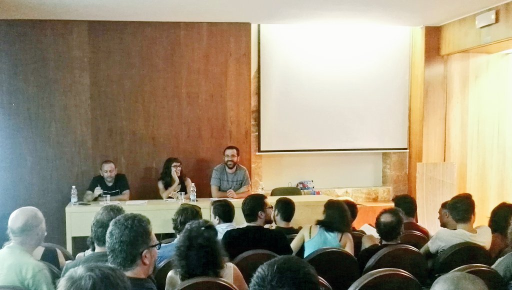 MonleonCarla's tweet photo. Moltes reflexions al voltant del sistema comunicatiu valencià a l'#EscolaMediterrània. https://t.co/BtOThxQ1F9