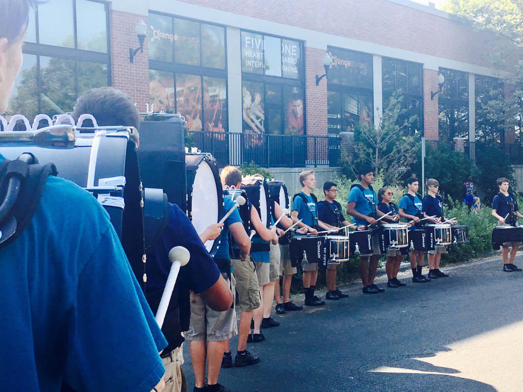 fbmcgowan's tweet photo. Jammin' with @Copperhillshigh Drum line at the #daysof47 youth parade! @JDCHSFineArts https://t.co/k27AJpdf9G