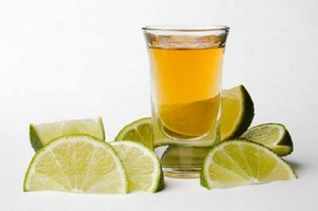 Where to Go in Tampa National Tequila Day! <a href="/eatgreenlemon/">Green Lemon</a> <a href="/BeachTampaBay/">Tampa Party Sundays</a> <a href="/the_brass_tap/">TheBrassTap</a> <a href="/BesitoMexican/">Besito Mexican</a> #Specials  buff.ly/2ukJPUm
