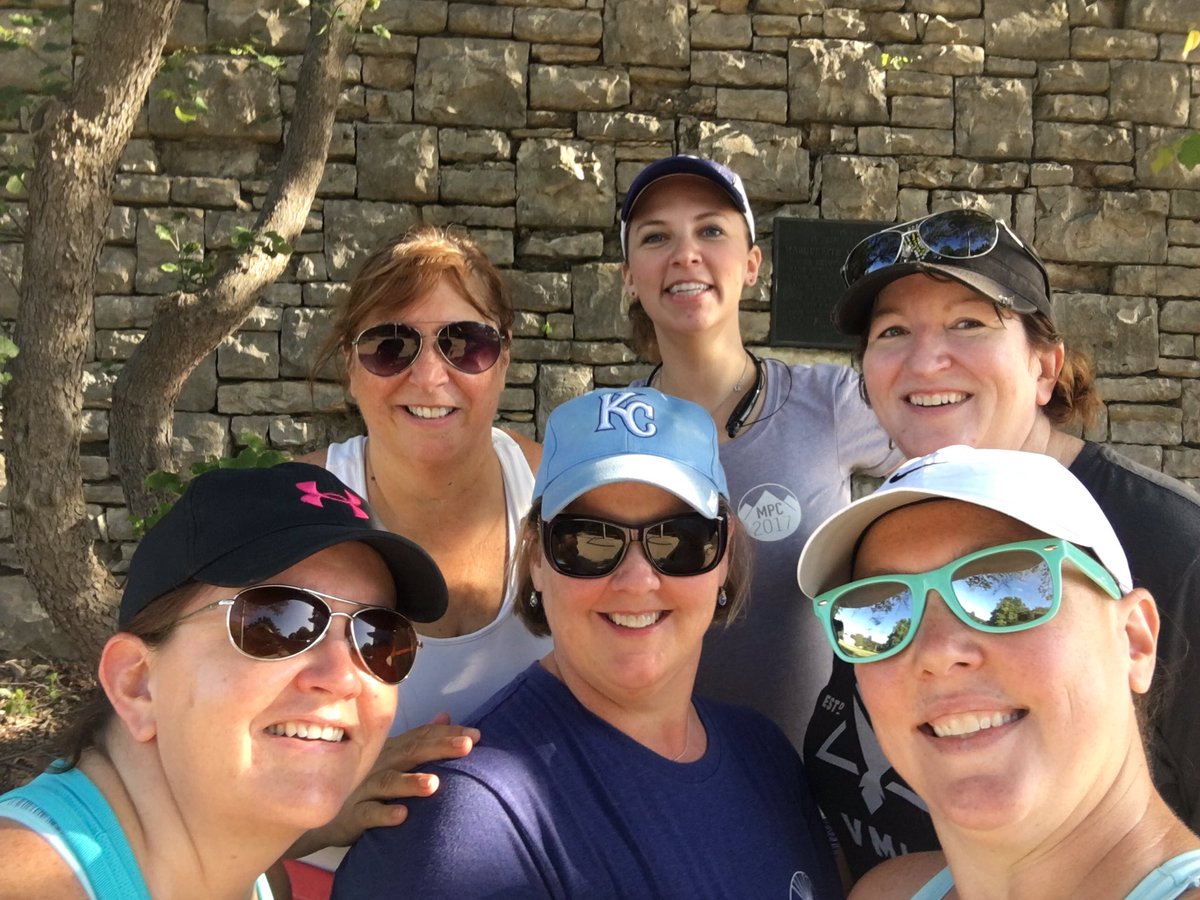 Justpkschroeder's tweet photo. @KCPeakers endured the Kansas City heat index for a walk on the trails. 🔥☀️😅Thx @MyPeakChallenge @SamHeughan for bringing us together! https://t.co/MzZeKZl6oL