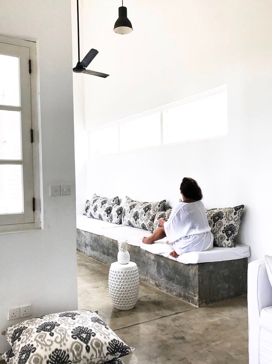 Day Dream☁️ <a href="/ArabellaOnBooss/">ArabellaOnBoossa</a> 
#arabella #srilanka #travel #Wanderers #wanderlust #travelmore #traveldiaries #weekend #traveler