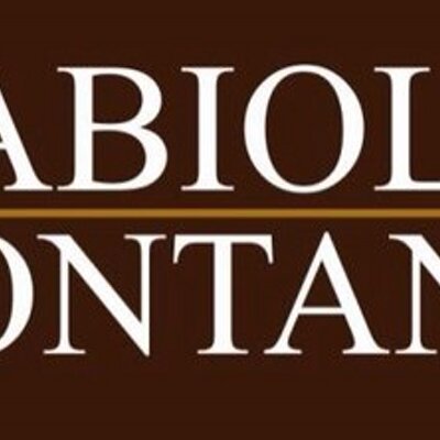 PuntoFijoGuia's tweet image. fabiola_fontana : Mi querida molita2712 disfrutando de sus vacaciones al mejor estilo! #BequeveLover #Catherina… instagram.com/p/BW2qp6sgamP/