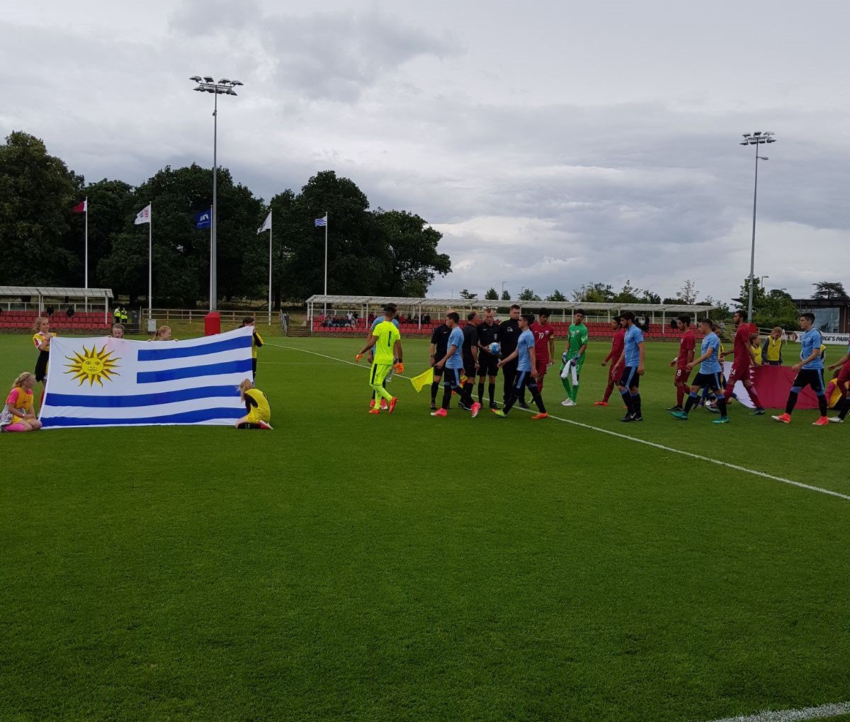 Uruguay's tweet photo. #Sub18 | Final del partido en St. George´s Park, Birmingham.
Catar 0-1 @Uruguay 
Gol: 22´ Brian Ocampo https://t.co/71SATdc9Sv