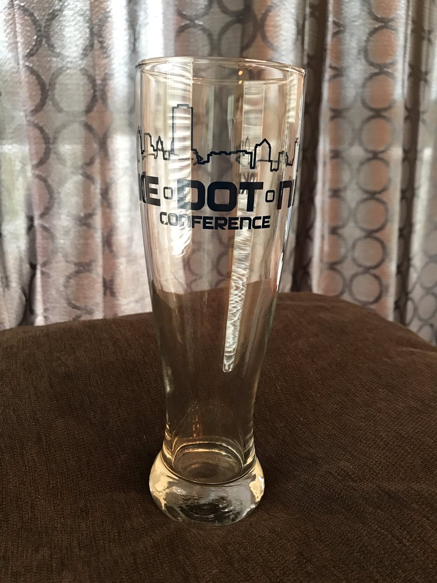 creamcitycode's tweet photo. #MKEDOTNET 2015 was the weizen, last year was the snifter. What will this years attendee beer glassware be?! Tickets https://t.co/xuOH0sVdzq https://t.co/4405i80EJ3