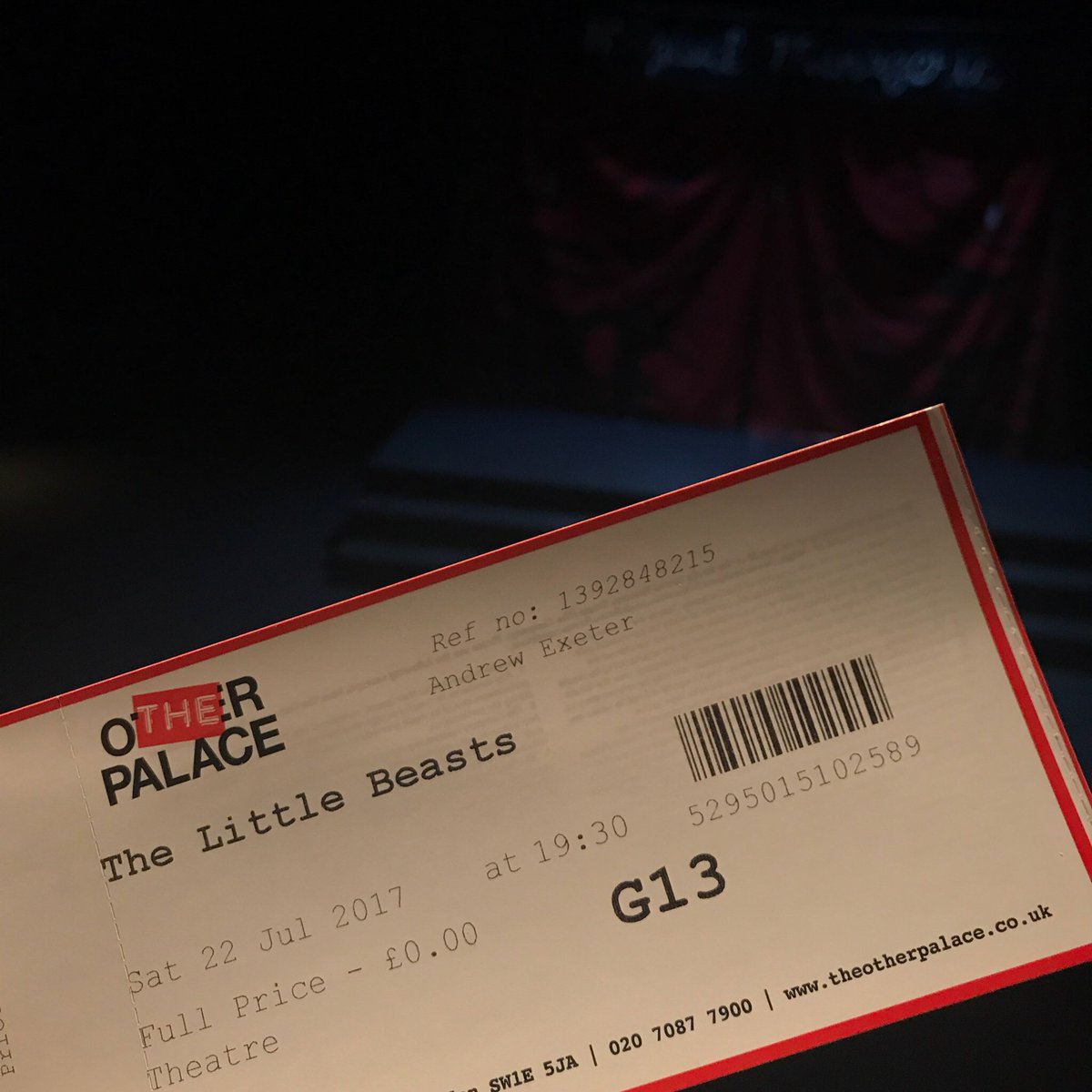 AndrewExeter's tweet photo. Tonight I'm @TheOtherPalace #Reviewing @TheLittleBeasts @perfectpitch 📝🐉🕷🐾#WorkshopProduction https://t.co/wuG9W2mlQv