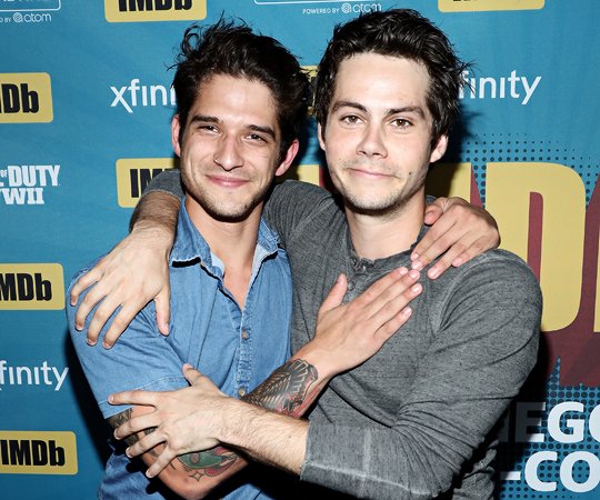 obrientumblr's tweet photo. the cutest best friends https://t.co/p6VCs3nKAQ