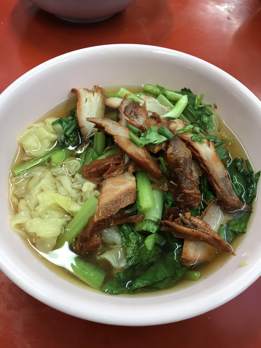 AnnyRussell's tweet photo. หิวจัด!
I was so hungry!
Thai noodles soup.!! https://t.co/jNLuxqc5nV