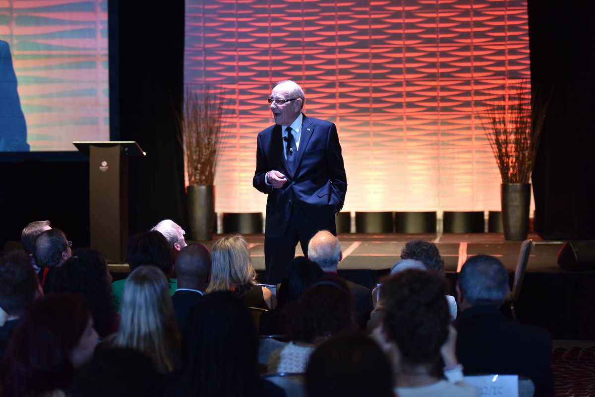 GINEVOLVE's tweet photo. Morning General Session is ON at the #GFF17, #GINEvolve, https://t.co/FsG1is55zV