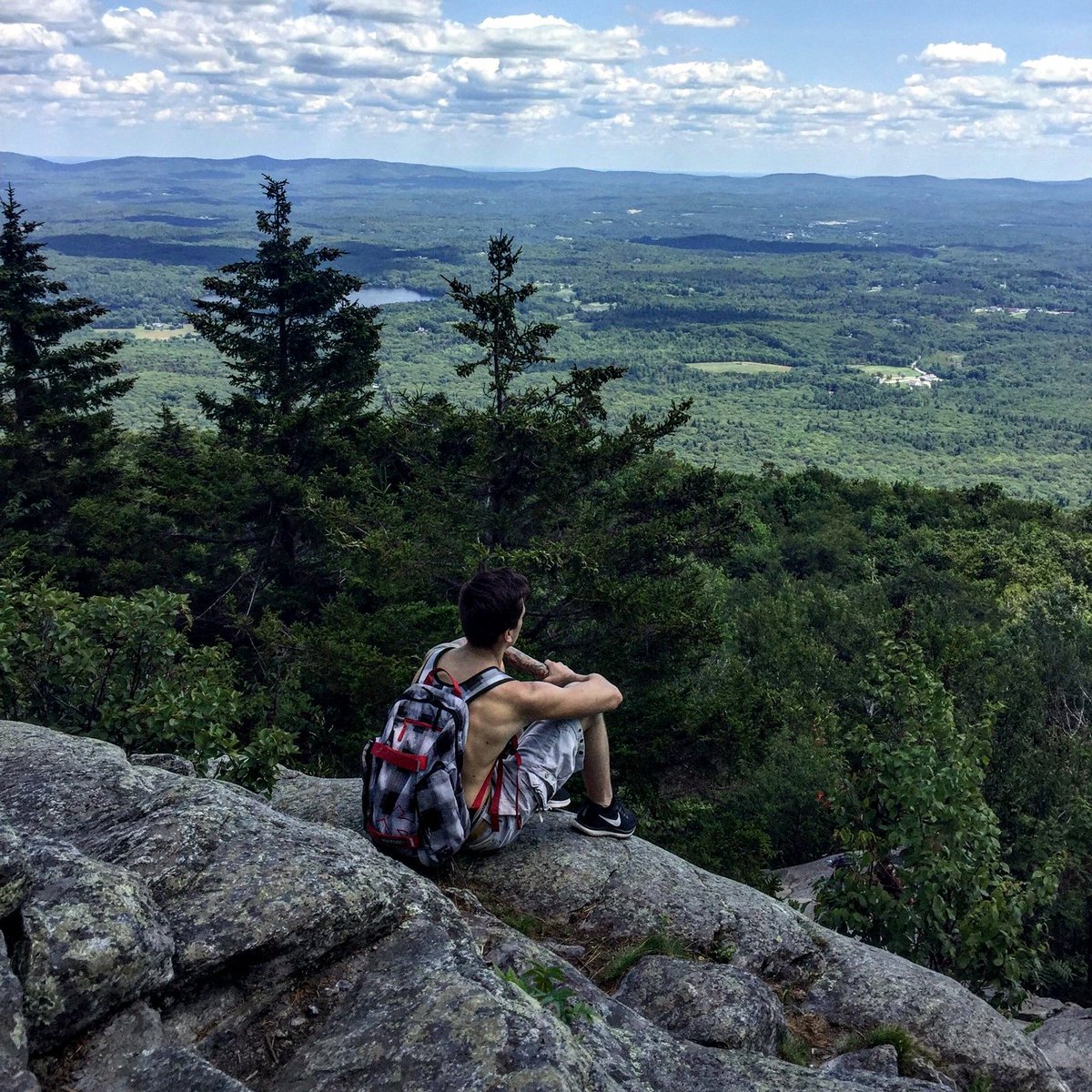 A9ronTV's tweet photo. A pic from a hiking trip last week https://t.co/kqHYgxRlHD