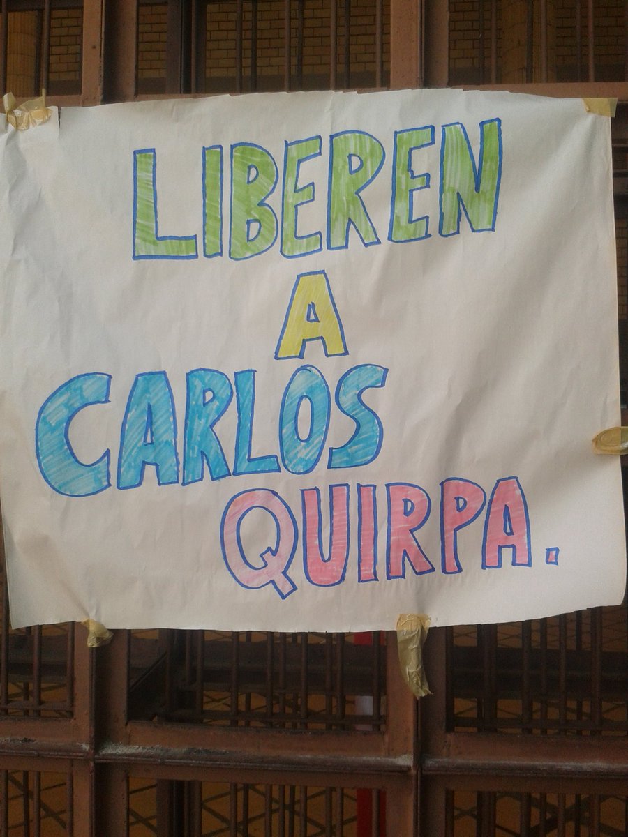RonielFarias's tweet photo. En Tribunales en apoyo a nuestros Jovenes a exigiendo su Libertad YA
#LiberenACarlos
#LiberenADavid
#LiberenAYolbin https://t.co/S7cv4FMNC6