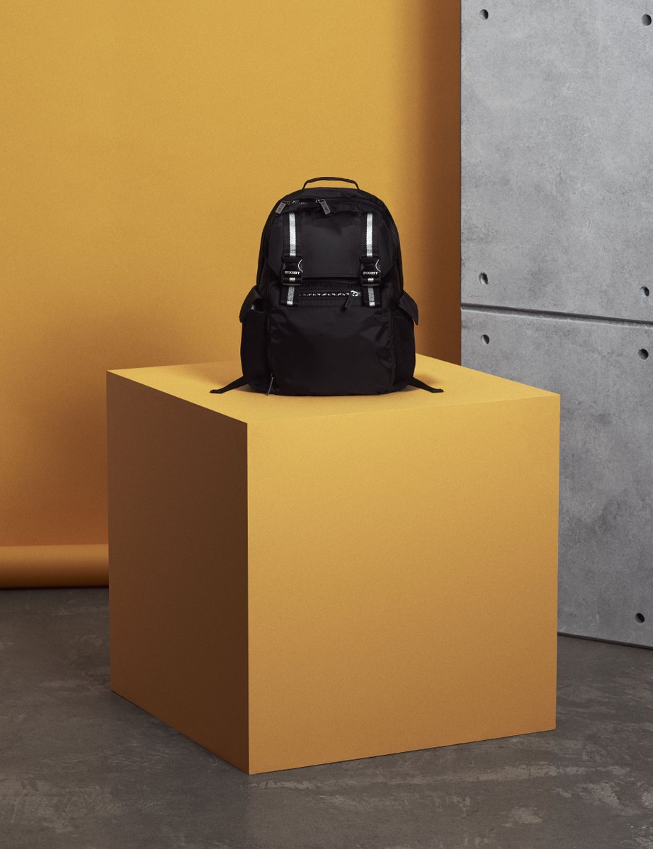 2xist backpack