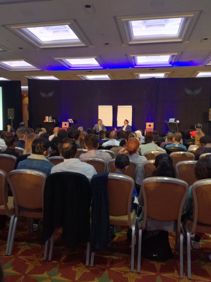 #wealthdragons , live with Vincent Wong and John Lee as business success talking through property entrepreneurship