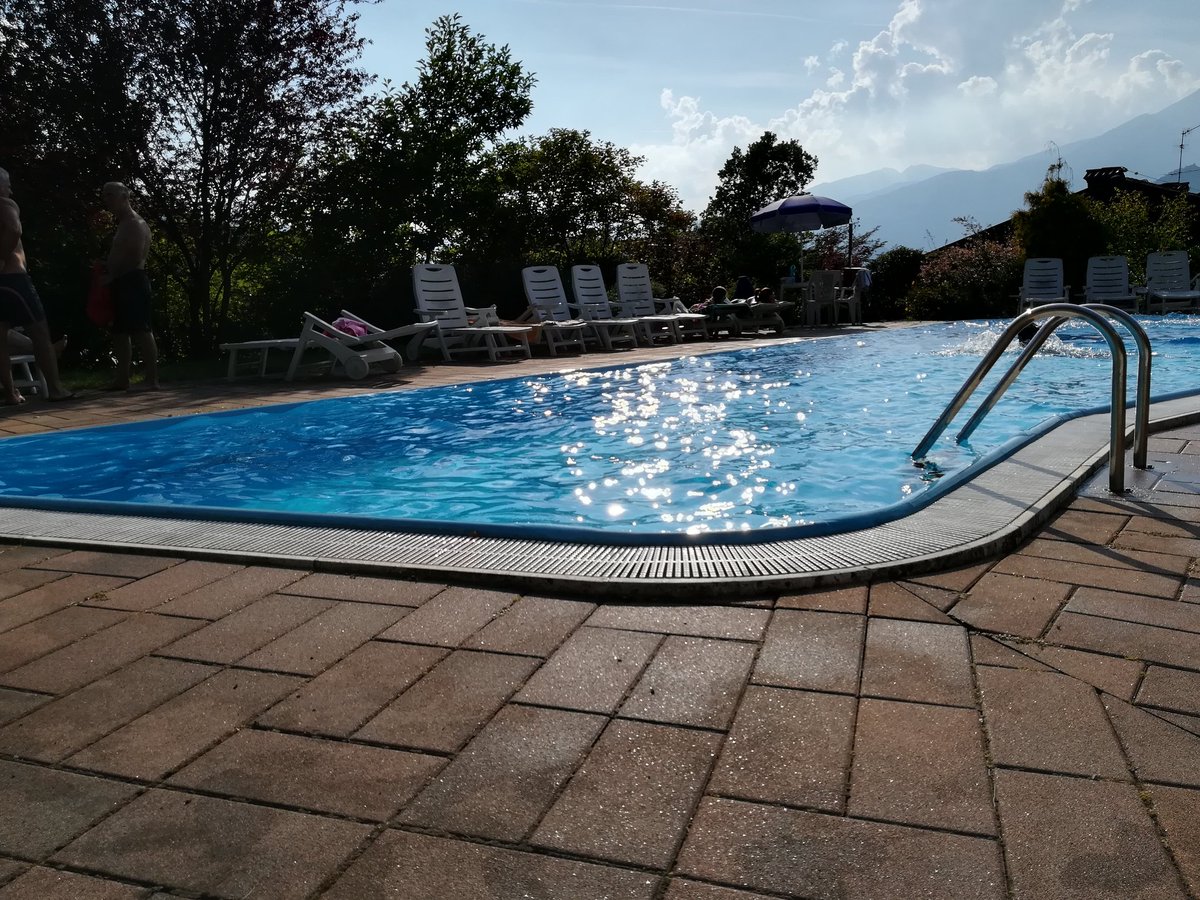 fusi79's tweet photo. Non solo #startup
Relax e letture in #valseriana #songavazzo @ValSeriana @TurismoBergamo #bergamo #zen e arte #manutenzione #motocicletta https://t.co/WJjaJFdFVy