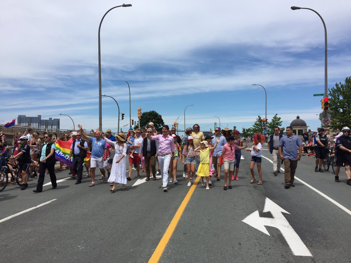bitcointrader_q's tweet photo. First PM to march in #HFXPride. Welcome to Halifax @JustinTrudeau. https://t.co/yBsr9aFi1M