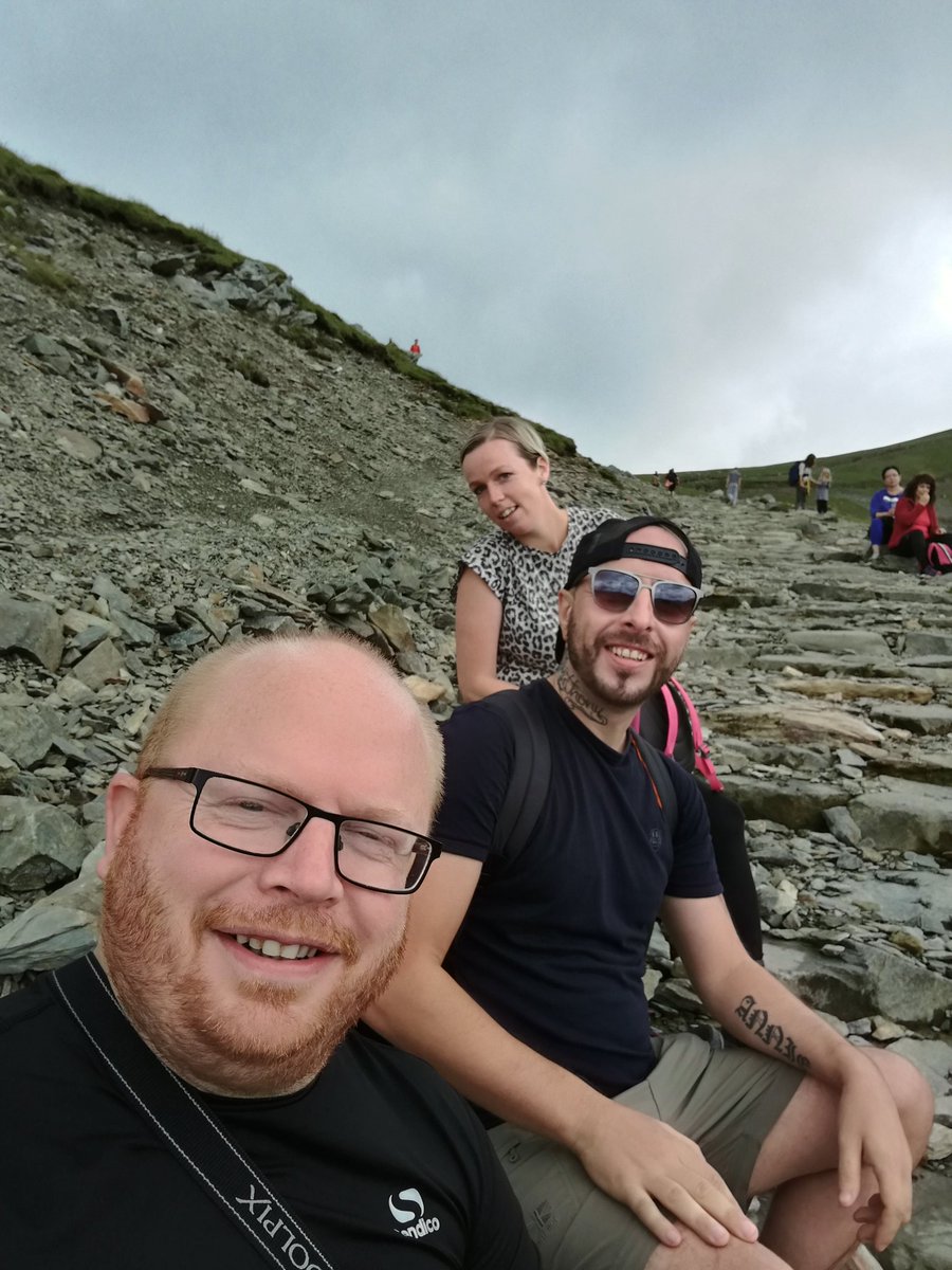 chocoranges's tweet photo. We conquered Snowdon today. Absolutely incredible @ianbowdy1978 @emmafogg3 https://t.co/tjpF9xuhgi