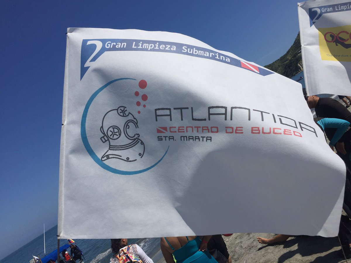 amilcarvn's tweet photo. Participación masiva Centros de Buceo de Santa Marta en jornada de limpieza submarina. Agradecemos su apoyo. @DrummondLtdCo @FundaFIATMAR. https://t.co/cWeWygkr0f