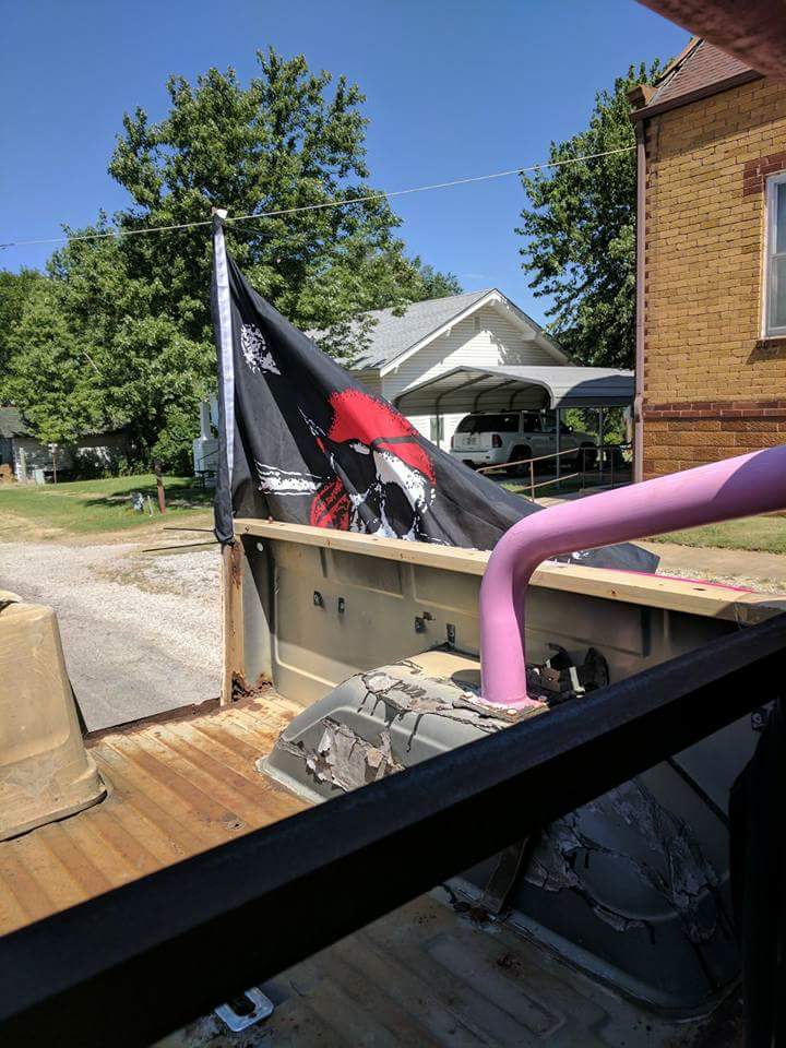 TrishJuAire's tweet photo. #MudTruck #BoneRacing Howard KS mud run August 26. Mud flies at noon https://t.co/RoS9OSobAZ