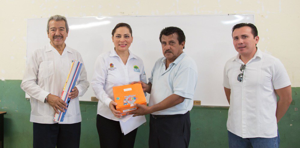 Impulsamos el desarrollo integral de las niñas y niños a través del juego. Leer: goo.gl/2eCYii