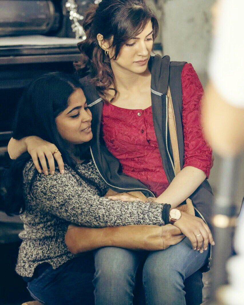 My favourite seat in between shots! 😜 Full pampering and 'laad' for Bitti by her adorable director!! Love you @Ashwinyiyer ❤️❤️🤗😘