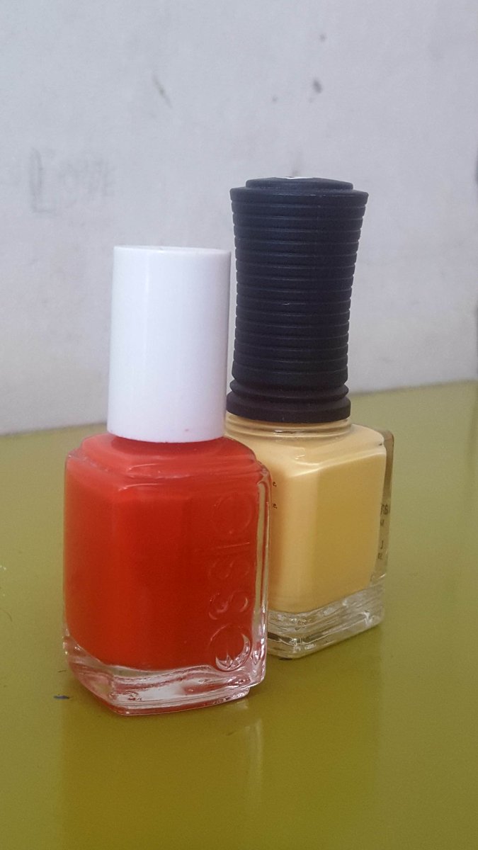 njdivaesq's tweet photo. Decisions decisions... #nailart #nailswag #jerseynails #nailaddict #spotlightnails #velvetropenails https://t.co/EGyCrmXhZl