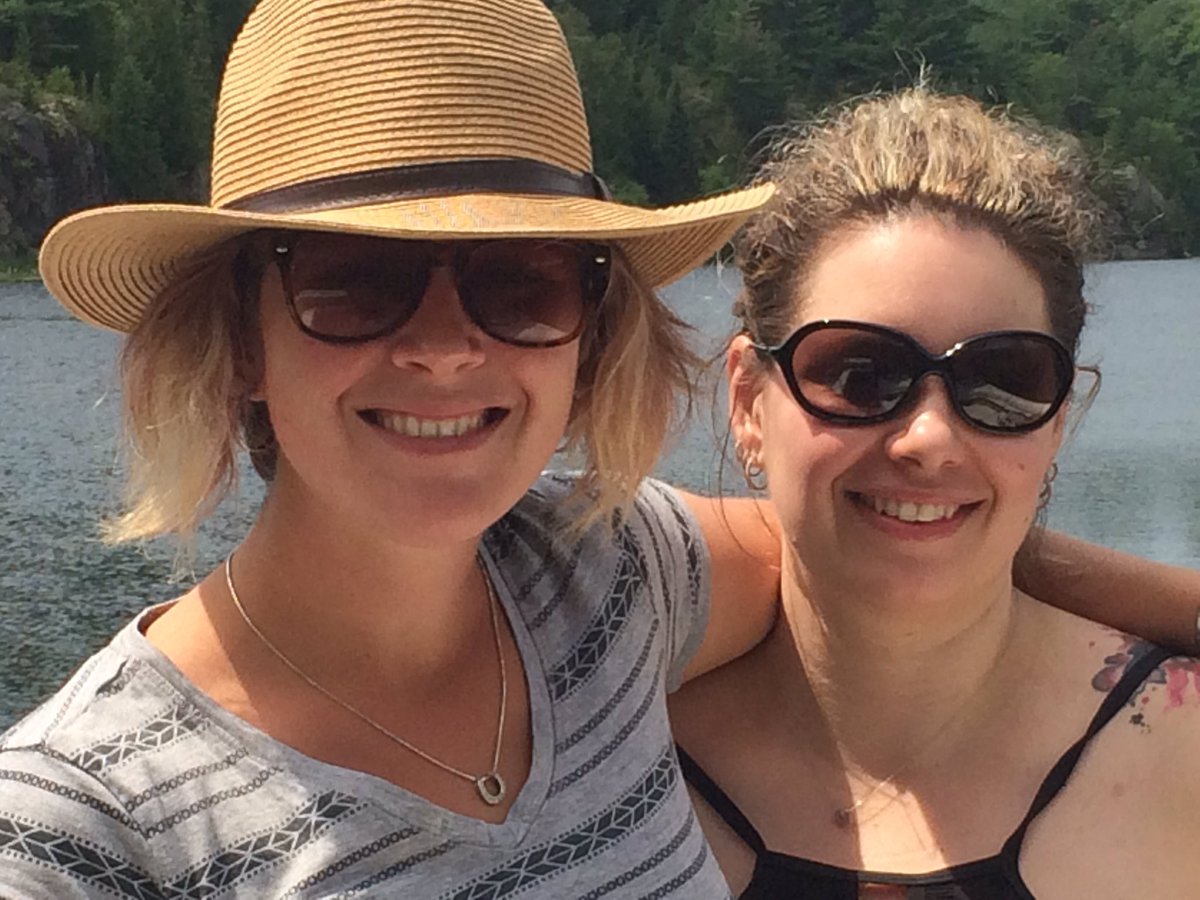 DressageAmanda9's tweet image. Boating buds! 🚣🏽‍♀️#horsegirls #girlscottageweekend #keyriver #sunshine&amp;amp;summertime