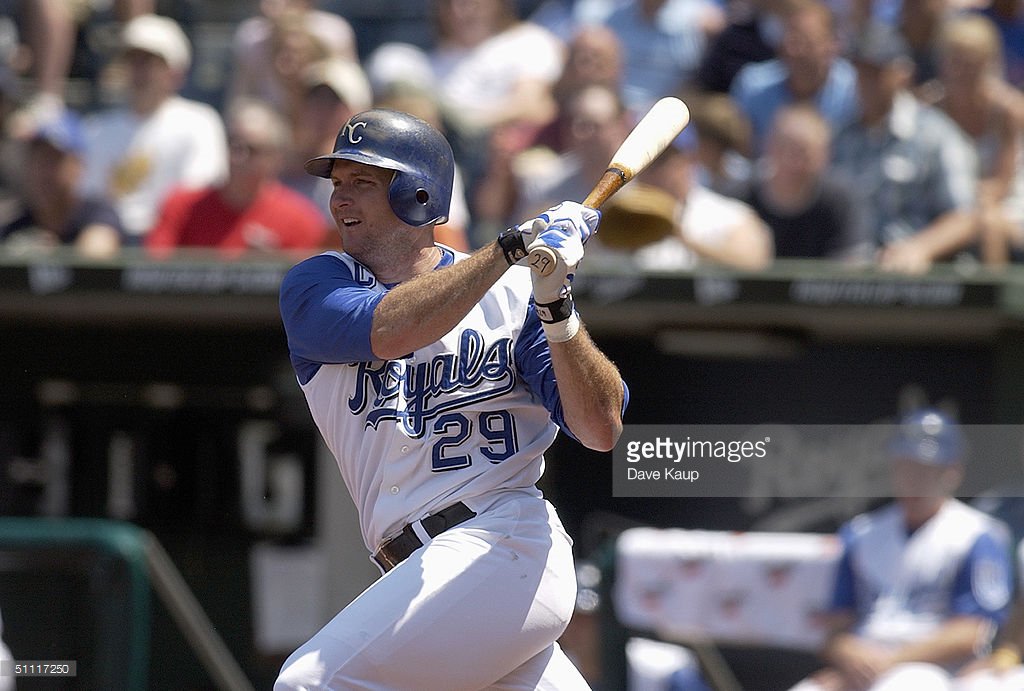 Happy Birthday to former Kansas City Royals player Mike Sweeney, who turns 24 today! 