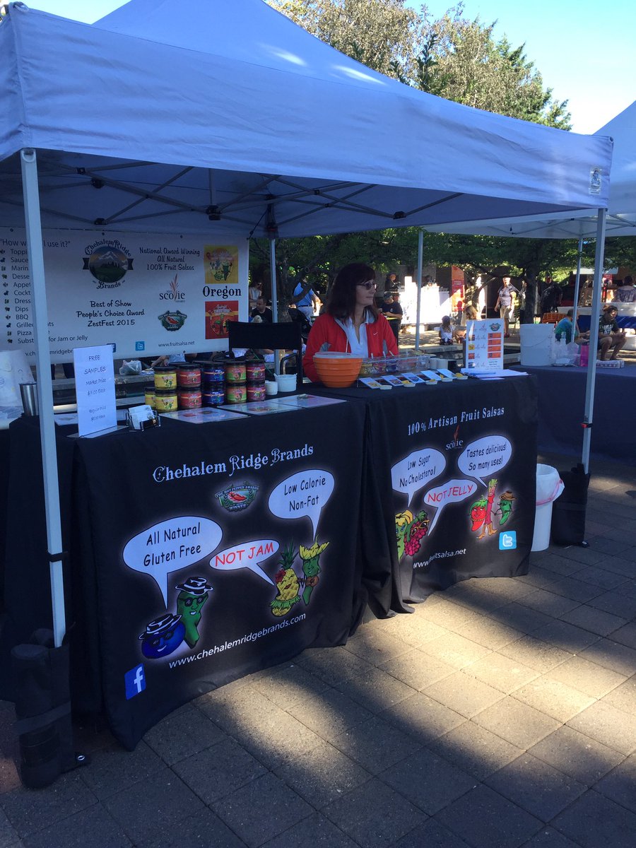 ChehalemRB's tweet photo. At Lake Oswego market today.  Stop by &amp; sample our #fruitsalsa with some humus.  Makes a great sandwich spread it dip! https://t.co/WQ79HmK5uS