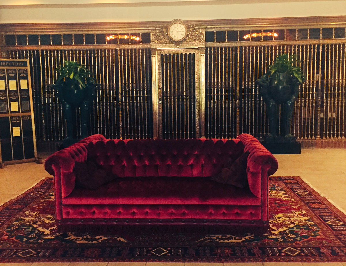 wcsFHSsan's tweet photo. Explored #johnsoncityTN and #elizabethtonTN &amp; geeked out on the #history 🙌🏻🚘🚂🇺🇸 #carnegiehotel #winecellar #RRhistory #coalstore https://t.co/k7YOQWLW5F