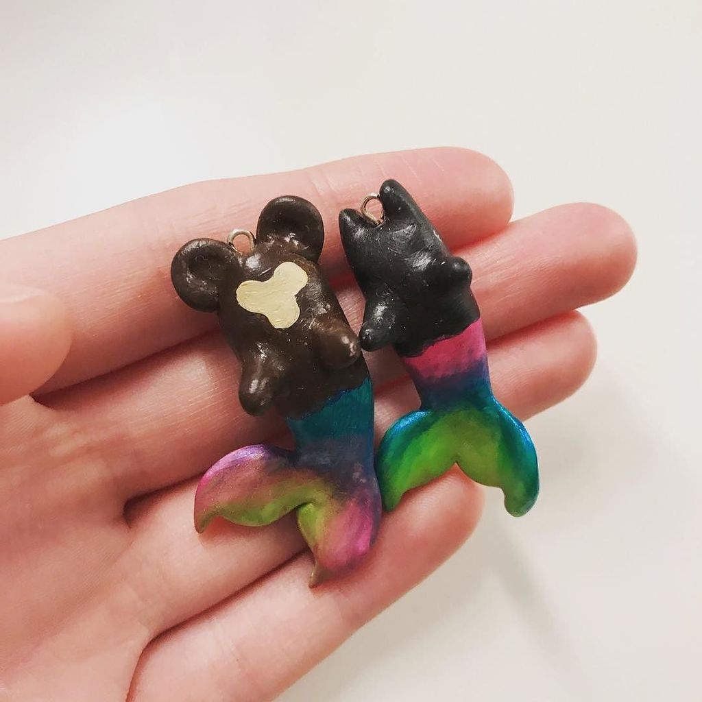 hollymrgn's tweet photo. Coming soon... 🌈 #bear #clayjewellery #jewellery #clay #mermaid #mermaidlife #catmermaid #mermaidcat #cat #mermaidtail #kawaii https://t.co/kmyLTvfqh5