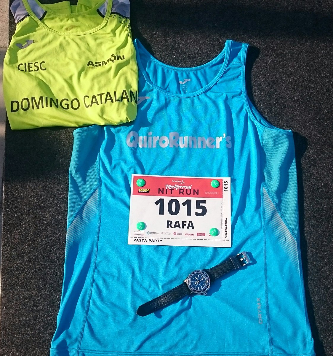 axe75's tweet photo. Pues en nada empezamos a disfrutar corriendo la @zonavipevents #MediterraniNitRun https://t.co/yA5iDRz6CY