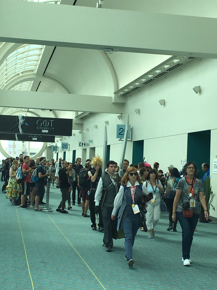HollywoodMom's tweet photo. Ahhh! @Comic_Con fans are Lining up for @MarvelProps panel at 11am in Rm 25ABC https://t.co/EWDkVStnkT