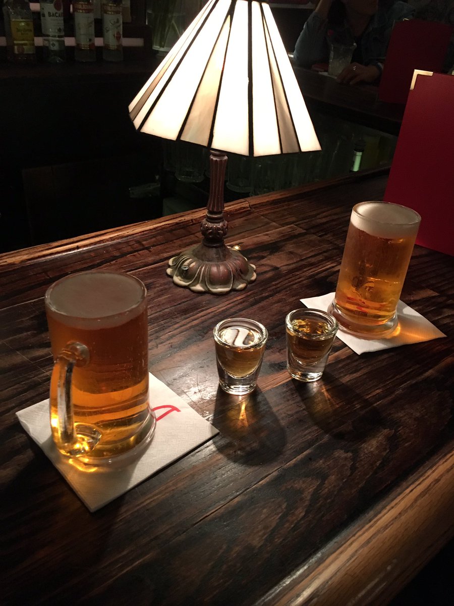 Stokesy69's tweet photo. @JoeAllenWC2 the end of an era 😥having a couple for #ExeterStreet, but looking forward to the new bar ❤️ https://t.co/9q07WkzWNA