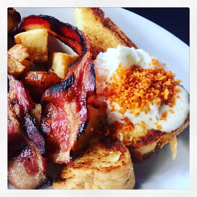 BatchMiami's tweet photo. Bring on the bacon! ๐ท Come pig out with us at bottomless brunch tip 4. Pic by @ctfoodandtravel #batchmiami #brickell #foodpic #miami https://t.co/SNlaVl6iGW