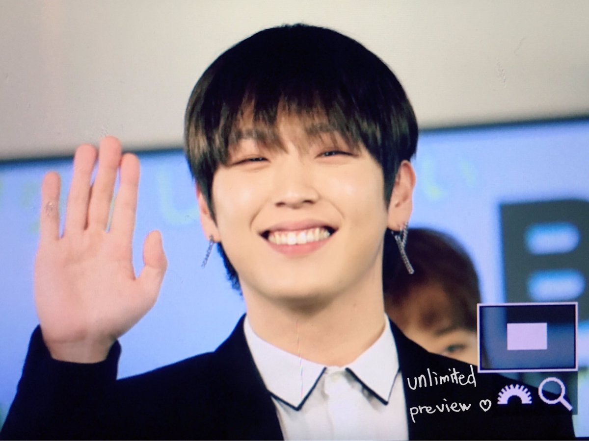 LindoUppie's tweet photo. #Himchanisbeautiful #사랑해요김힘찬 @BAP_Himchan #foreverwithyou https://t.co/G7sAU7ozb2