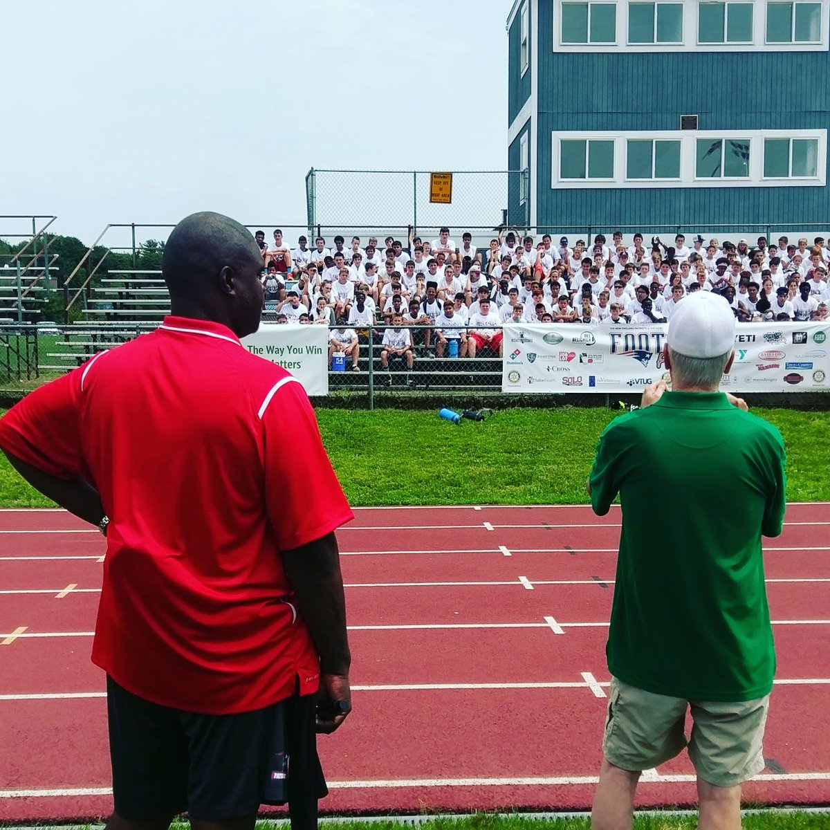 EvenFieldOrg's tweet image. .@ChuckWilson_EF interviewing Ed Ellis at @NEPAC #FootballForYou in Clinton, CT.