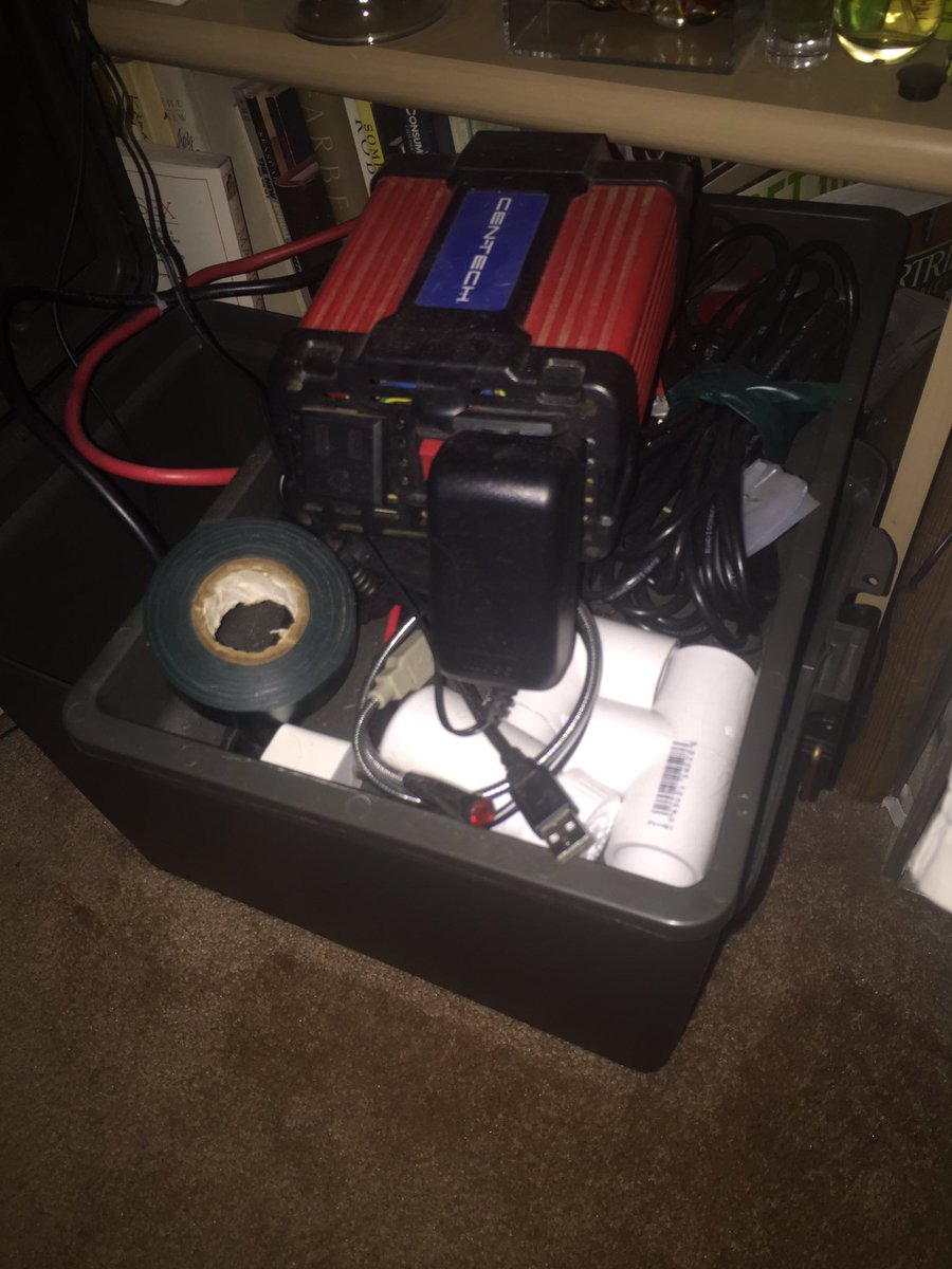 KA6PDY's tweet photo. Besides powering my #radio in the field #SolarPower runs my #CPAP at home & field. #HarborFreight #sobox #hamradio #soclean #remstar https://t.co/TMQgizLU7J